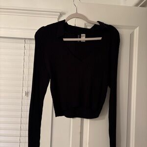 H&M Black Ribbed V-Neck Crop Top